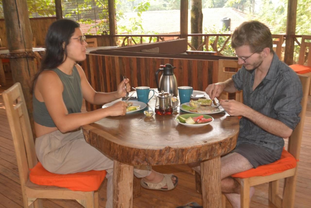 A Pousada Jinja Backpackers Exterior foto