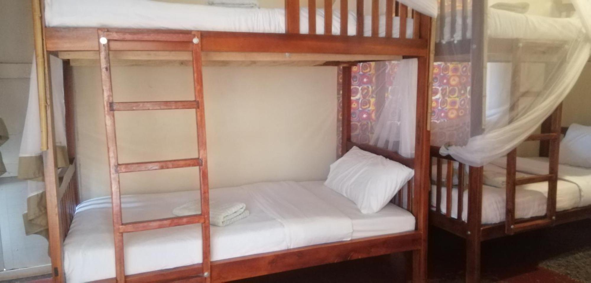 A Pousada Jinja Backpackers Exterior foto