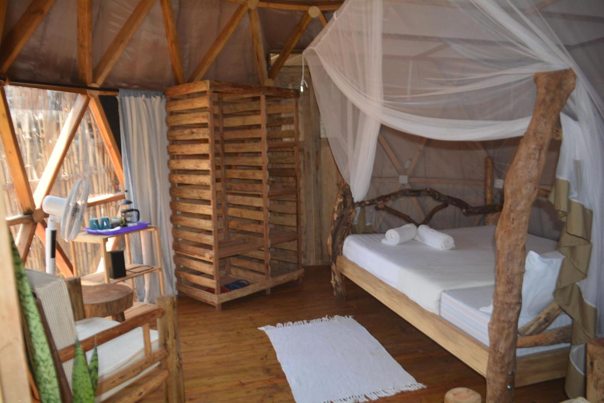 A Pousada Jinja Backpackers Exterior foto
