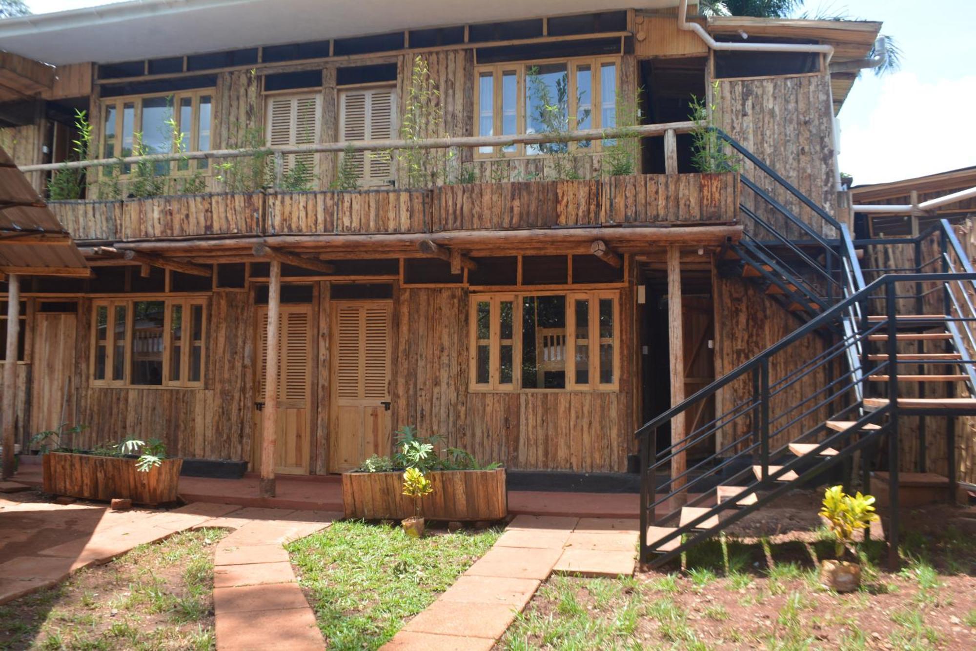 A Pousada Jinja Backpackers Exterior foto